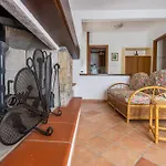 Nyaraló Marisa